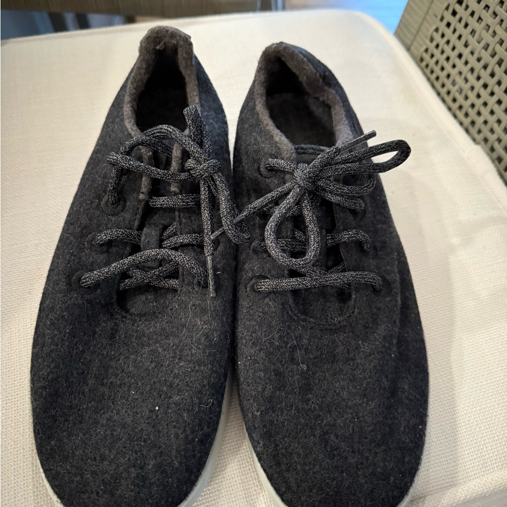 Allbirds Charcoal Wool Runners size 9